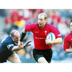 Gareth Thomas signed photo (Wales) - Item 13299