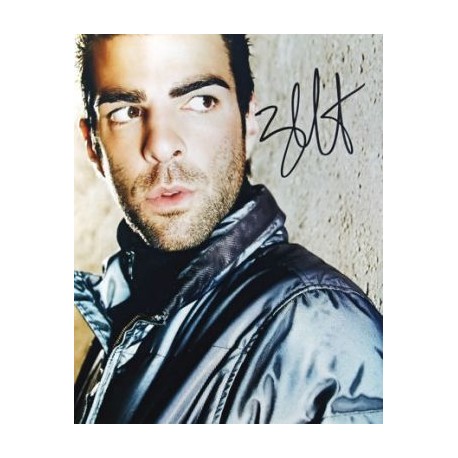 Zachary Quinto signed photo 10x8 (Heroes)