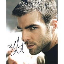 Zachary Quinto signed photo 10x8 (Heroes)