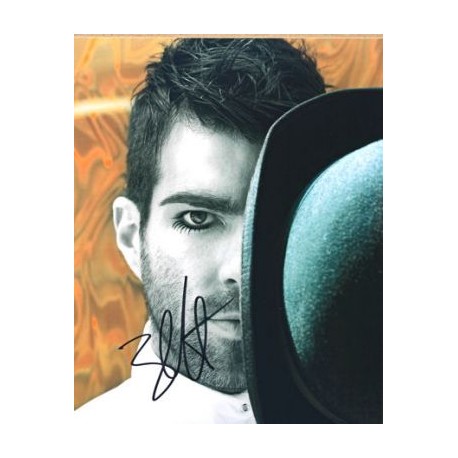 Zachary Quinto signed photo 10x8 (Heroes)